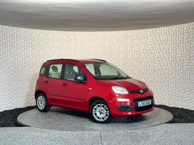 Used Fiat Panda Easy 85 HP (62 kW) 2012 Red Hatchback