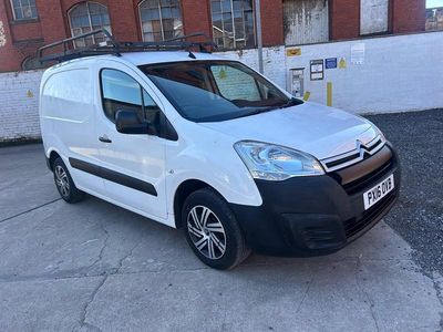 Used Citroën Berlingo 75 HP (55 kW) 2016 White MPV
