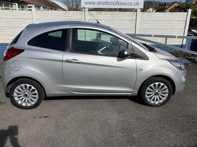 Used Ford Ka Zetec 69 HP (50 kW) 2015 Silver Hatchback
