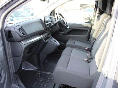 New Peugeot e-Expert 98 kW (134 HP) 2025 Grey Van