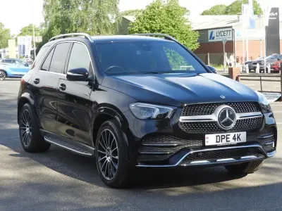 Käytetty Mercedes GLE400 AMG Line Premium 2023 Katumaasturi