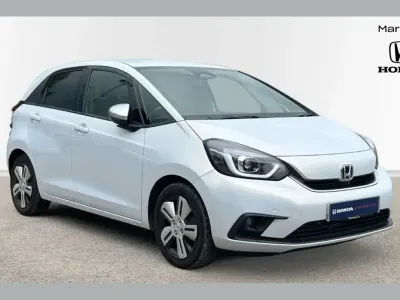 Used Honda Jazz Hybrid 109 HP (80 kW) 2022 White Hatchback