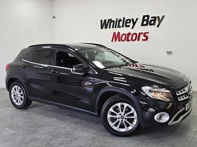 Mercedes GLA200