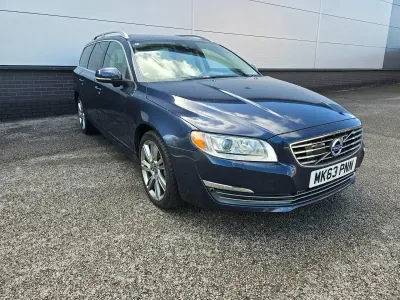 Used Volvo V70 SE Lux 300 HP (220 kW) 2013 Blue Estate
