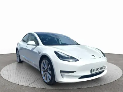 Używany Tesla Model 3 Performance 461 kW (627 KM) 2019 Biały Sedan/Limuzyna