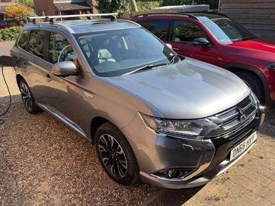 Mitsubishi Outlander P-HEV