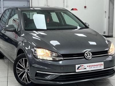 Grey Used 2017 VW Golf VII SE Hatchback | £7,999 (Fair price)