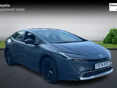 Used Toyota Prius Design 223 HP (164 kW) 2026 Hatchback