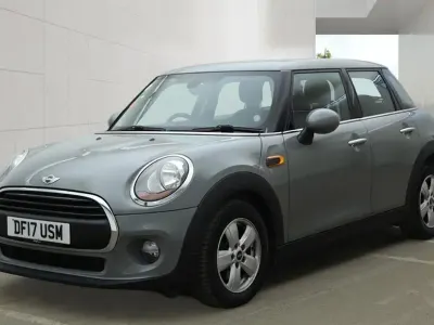 Używany Mini One D Hatch 95 KM (69 kW) 2017 Szary Hatchback