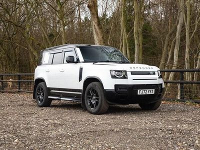 Używany Land Rover Defender Dynamic 350 KM (257 kW) 2022 Biały Kombi
