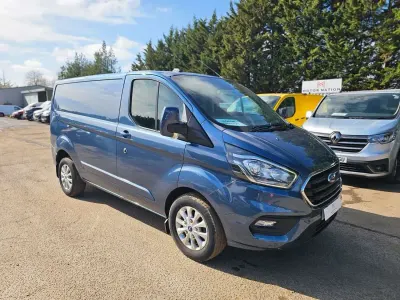 Used Ford Transit Custom Limited 130 HP (95 kW) 2023 Blue Van