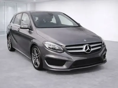 Begagnad Mercedes B180