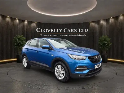 Used Vauxhall Grandland X S 130 HP (95 kW) 2018 Blue SUV