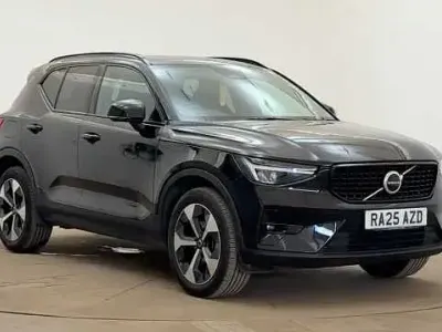 Used Volvo XC40 Plus 194 HP (142 kW) 2025 Black SUV