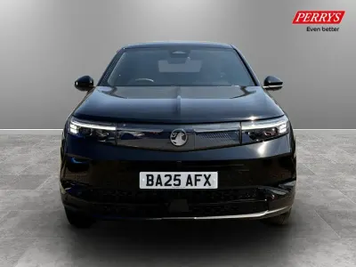 Used Vauxhall Grandland X GSe 143 HP (105 kW) 2025 Black SUV