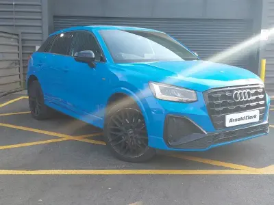 Used Audi Q2 Black Edition 110 HP (80 kW) 2021 Blue SUV