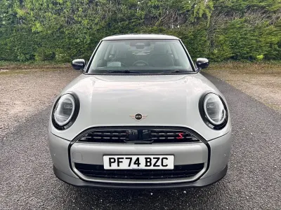 Used Mini Cooper Classic 204 HP (150 kW) 2024 Silver Hatchback
