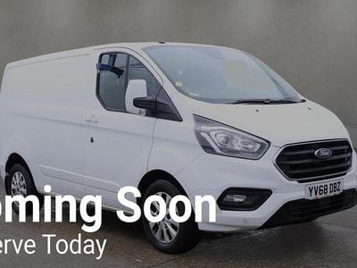 White Used 2019 Ford Transit Custom Limited Van | £10,995 (Good price)