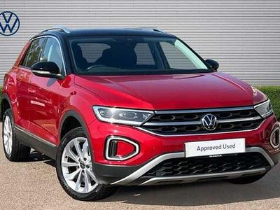 Usado VW T-Roc Style 150 HP (110 kW) 2023 Vermelho SUV