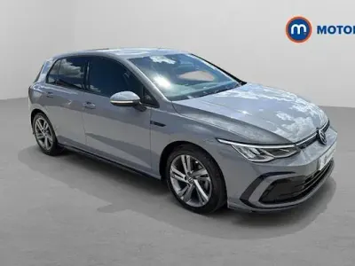 Używany VW Golf VIII R-line 131 KM (96 kW) 2024 Hatchback