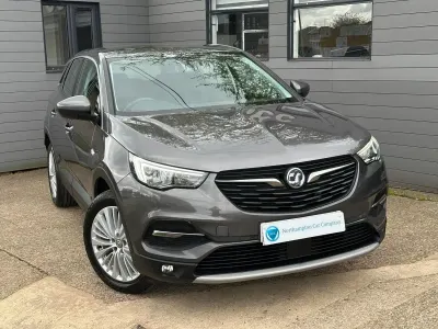 Usado Vauxhall Grandland X S 130 CV (95 kW) 2019 Gris SUV