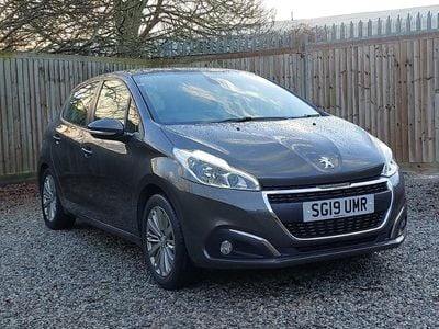 Grey Used 2019 Peugeot 208 Signature Sky Hatchback | £7,498 (Good price)