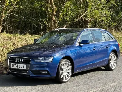 Used Audi A4 177 HP (130 kW) 2014 Blue Estate