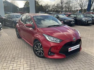 Used Toyota Yaris Hybrid Design 113 HP (83 kW) 2024 Red Hatchback