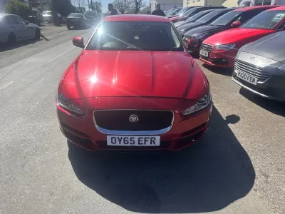 Used Jaguar XE Portfolio 180 HP (132 kW) 2015 Red Sedan