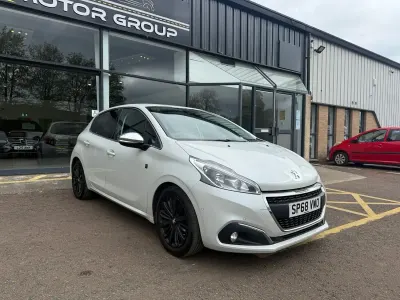 Used Peugeot 208 S 2018 White Hatchback