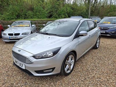Used Ford Focus Zetec 120 HP (88 kW) 2017 Silver Hatchback