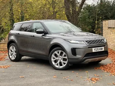 Used Land Rover Range Rover evoque SE 2019 Grey SUV