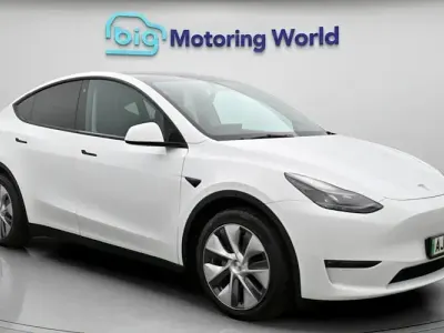 Used Tesla Model Y Long Range AWD 372 kW (507 HP) 2022 White SUV