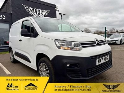 Used Citroën Berlingo 75 HP (55 kW) 2021 White MPV