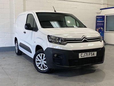 White Used 2022 Citroën Berlingo MPV | £7,250 (Super price)