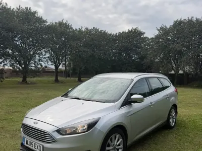 Used Ford Focus Titanium 2015 Silver Estate