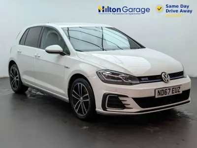 Usado VW Golf VII GTE 204 HP (150 kW) 2017 Branco Citadino