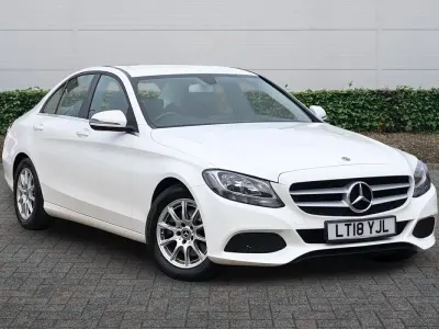 Used Mercedes C220 SE 2018 White Sedan