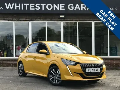 Used Peugeot 208 Allure Premium 100 HP (73 kW) 2021 Yellow Hatchback