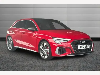 Used Audi S3 Sportback Comfort 310 HP (228 kW) 2022 Red Hatchback