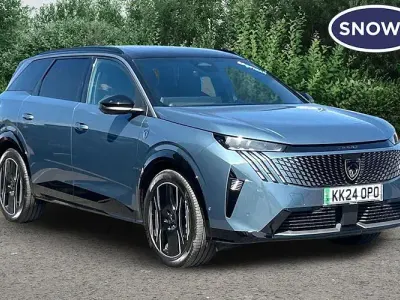 Used Peugeot e-5008 GTi 156 kW (213 HP) 2024 Blue SUV