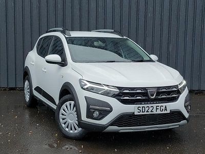 Used Dacia Sandero Comfort 91 HP (66 kW) 2022 White Hatchback