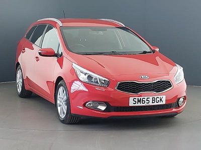 Used Kia Ceed 2015 Red Hatchback