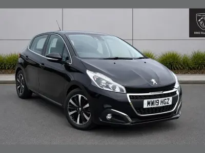 Used Peugeot 208 S 81 HP (59 kW) 2019 Black Hatchback