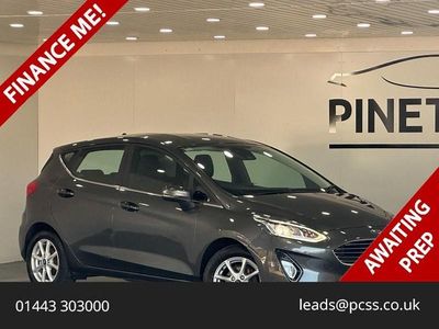 Used Ford Fiesta Zetec 85 HP (62 kW) 2017 Grey Hatchback