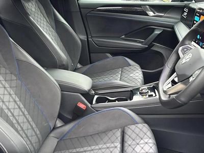 Used VW Tiguan R-line 147 HP (108 kW) 2025 Black SUV