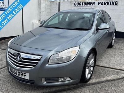 Used Vauxhall Insignia SRi 160 HP (117 kW) 2011 Silver Hatchback