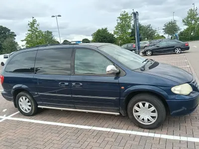 Used Chrysler Grand Voyager Limited 2005 Blue MPV