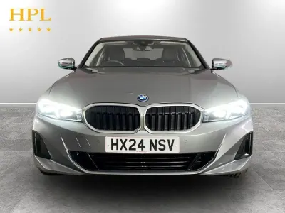 Usado BMW 330e Sport Line 292 CV (214 kW) 2024 Gris Berlina