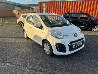 Begagnad Citroën C1 VTR Sport 68 HK (50 kW) 2013 Vit Halvkombi